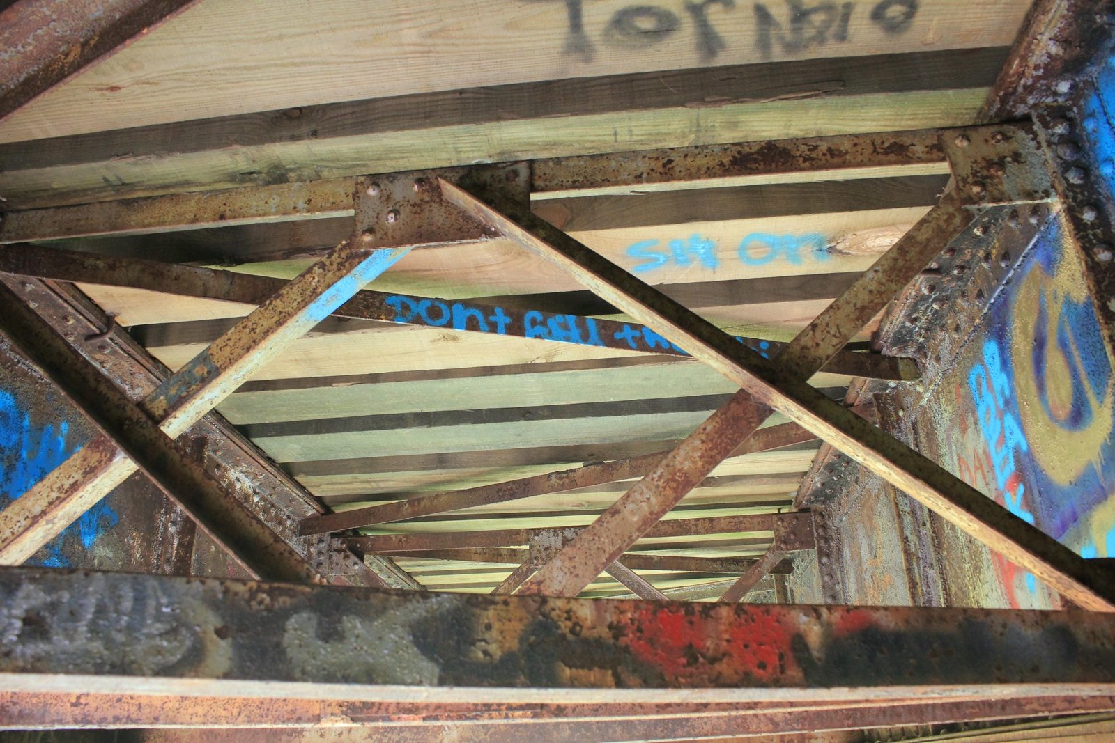 Girder details